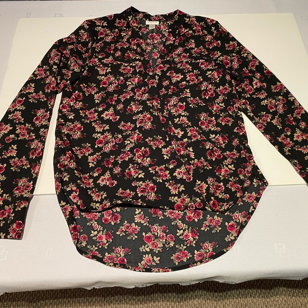 Floral long sleeve blouse